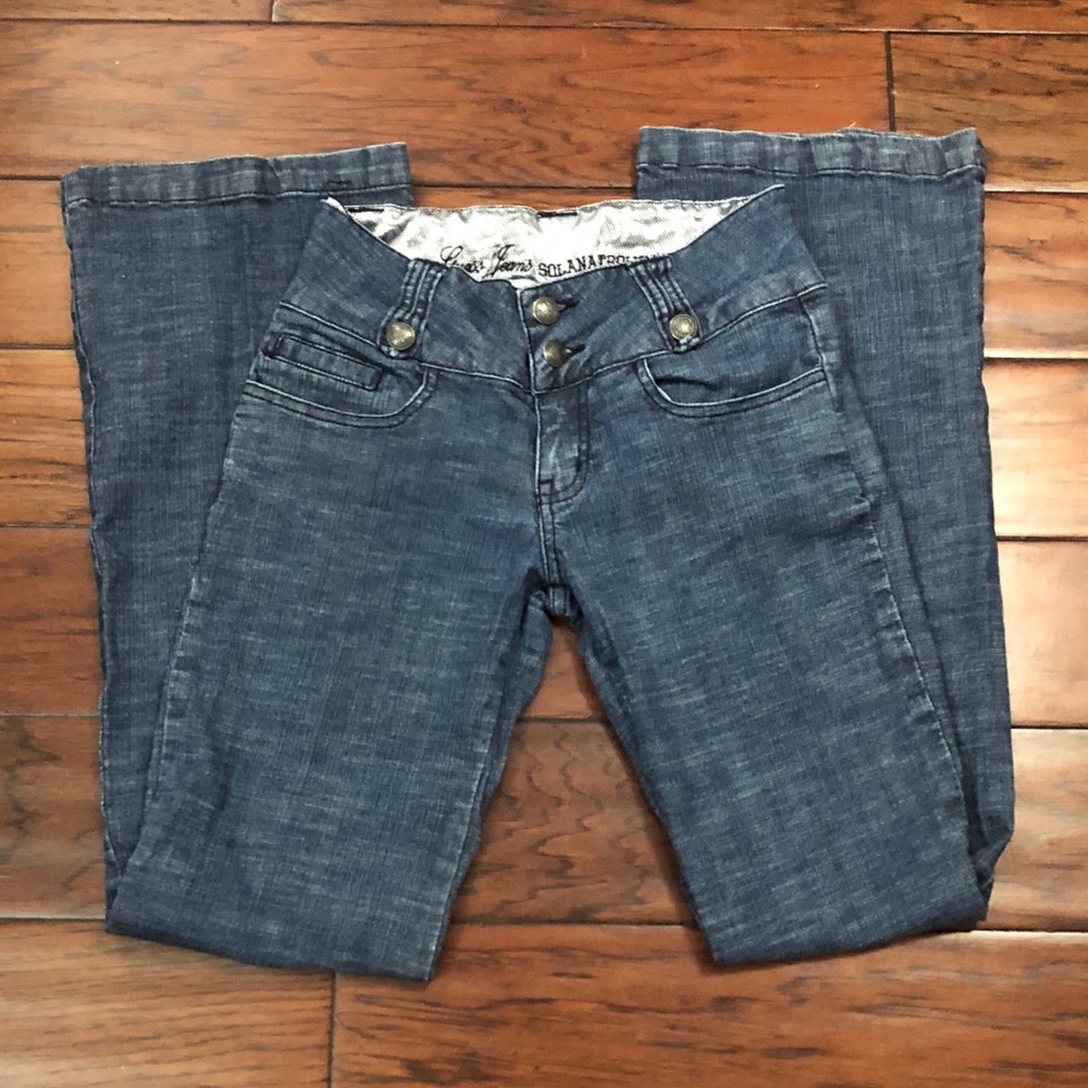 Last call!! Guess Trouser Style Jeans